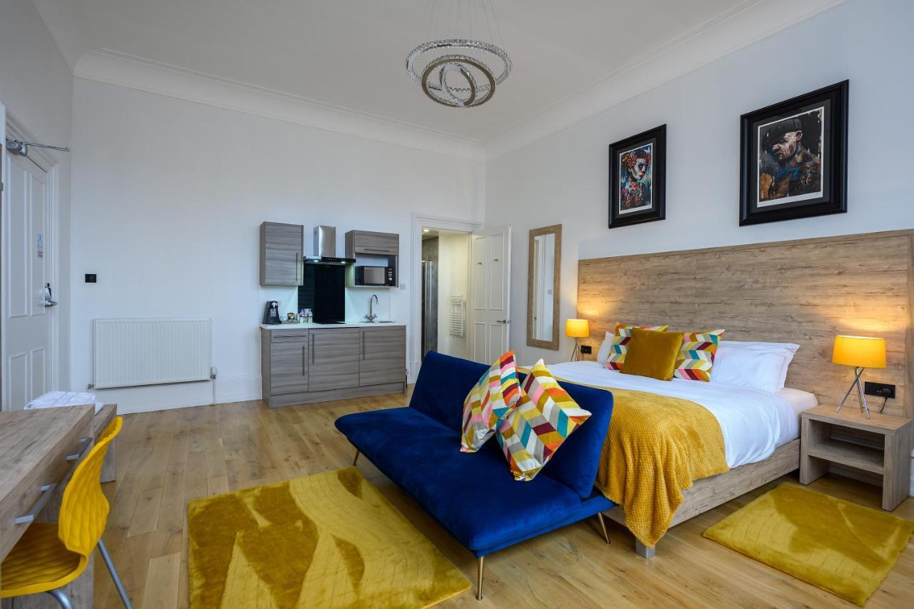 The Clarendon Hotell Dundee Exteriör bild